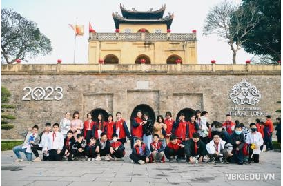 Hoạt động trải nghiệm lịch sử giáo dục di sản tại Hoàng Thành Thăng Long