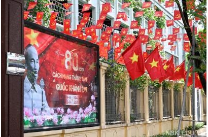 NBK CẦU GIẤY TRONG SẮC CỜ ĐỎ SAO VÀNG - HƯỚNG VỀ NGÀY TRỌNG ĐẠI CỦA ĐẤT NƯỚC